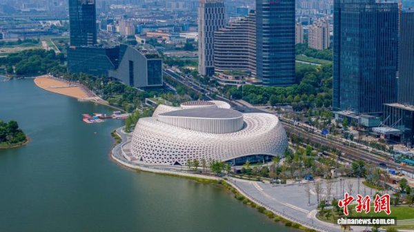 开云体育　　绿色生态动作当代城市迈向可抓续发展的要津旅途-开云「中国」kaiyun网页版登录入口